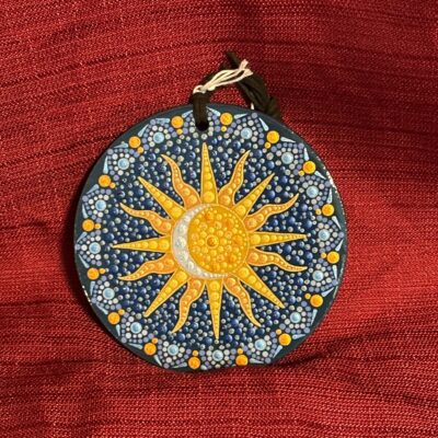 Sun/moon mandala mug topper blue/gold
